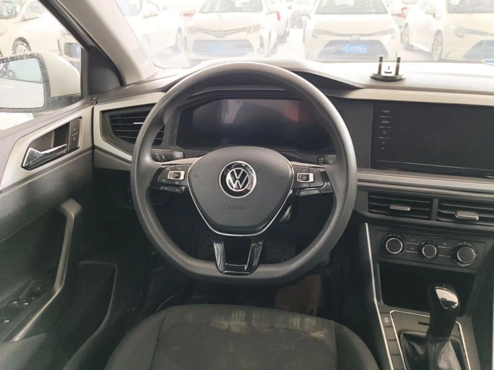 Volkswagen Polo 2023 Revised Plus 1.5L Automatic – Enjoy Life Edition — миниатюра 18