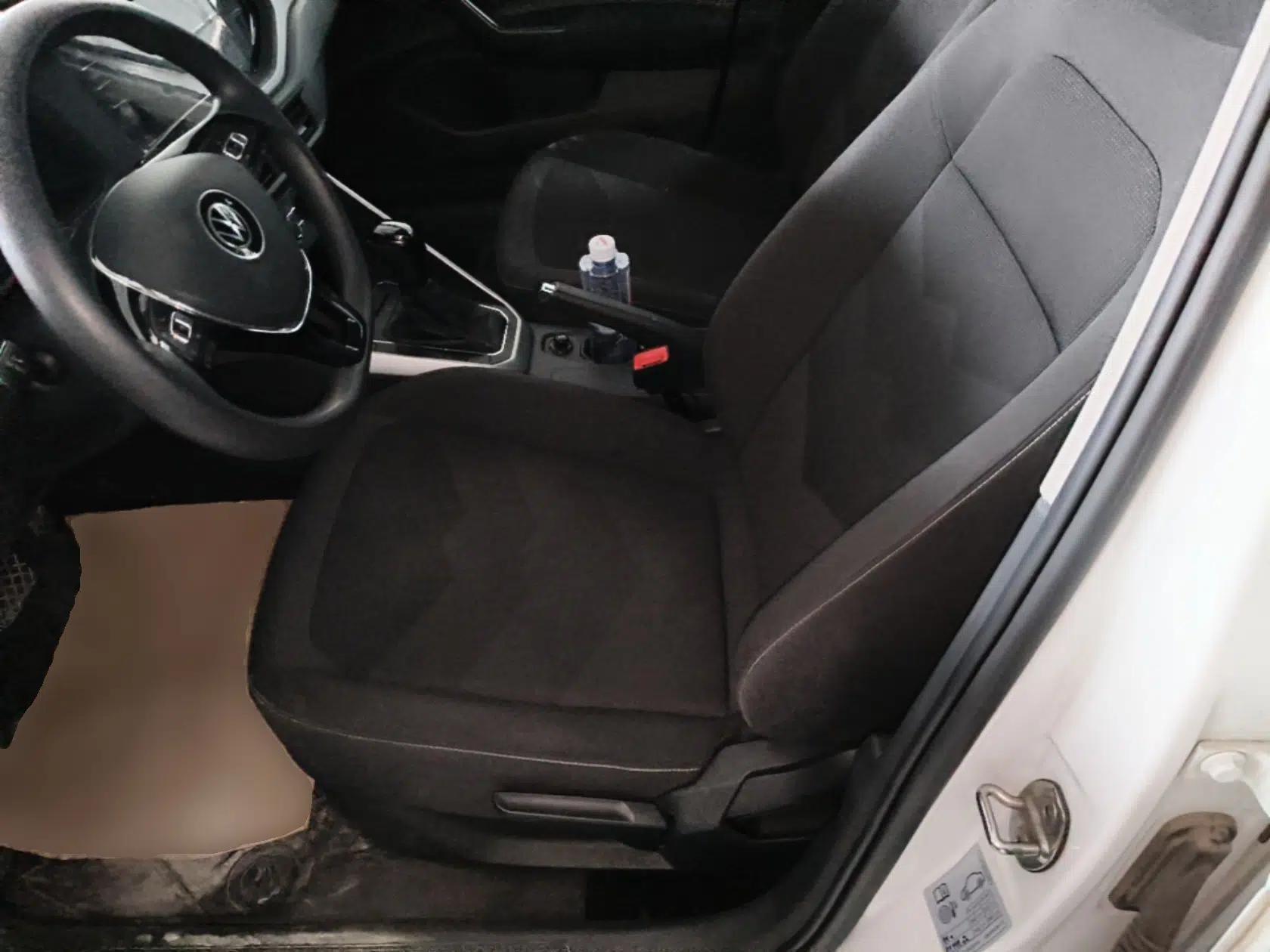 Volkswagen Polo 2023 Revised Plus 1.5L Automatic – Enjoy Life Edition — миниатюра 17