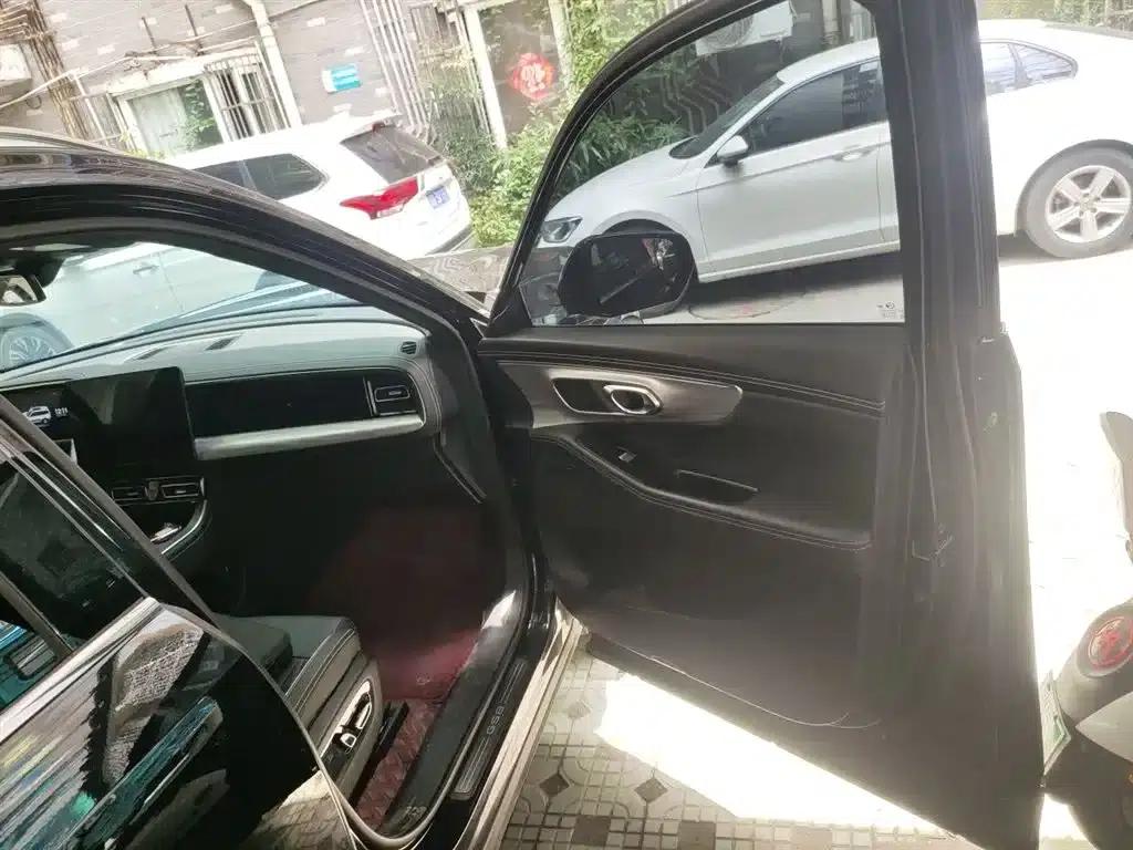Trumpchi GS8 2025 Navigator Series 2.0TGDI 2WD Luxury 5-Seater — миниатюра 21