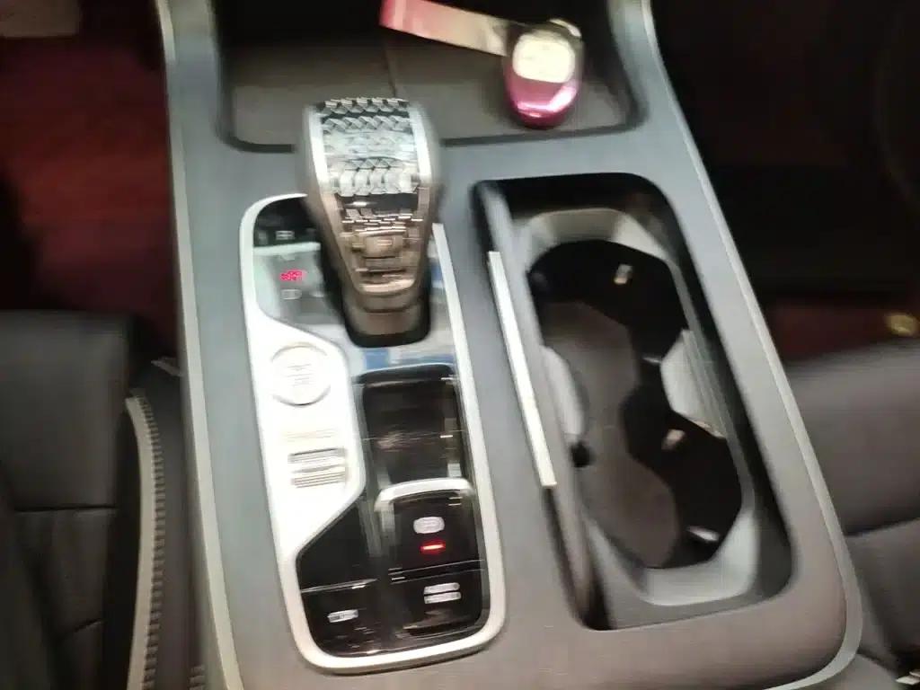 Trumpchi GS8 2025 Navigator Series 2.0TGDI 2WD Luxury 5-Seater — миниатюра 10