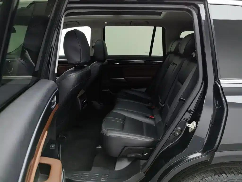 Trumpchi GS8 2017 320T 2WD Luxury Intelligent Connected Edition (7-seater) — миниатюра 15