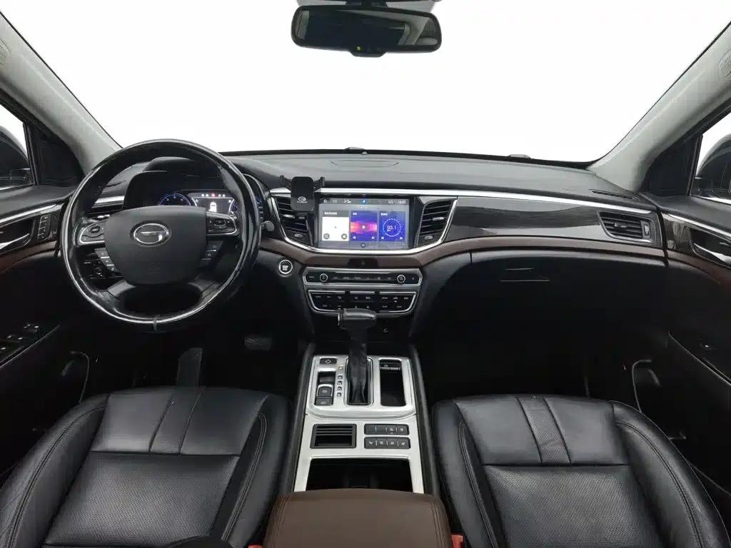 Trumpchi GS8 2017 320T 2WD Luxury Intelligent Connected Edition (7-seater) — миниатюра 5