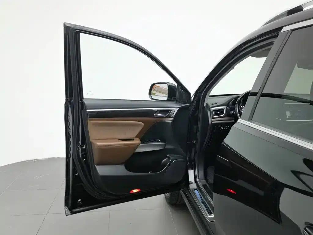 Trumpchi GS8 2017 320T 2WD Luxury Intelligent Connected Edition (7-seater) — миниатюра 8