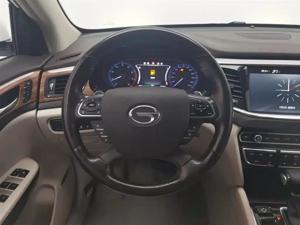 Trumpchi GS8 2017 320T 2WD Luxury Intelligent Connected Edition (7-seater) — миниатюра 11
