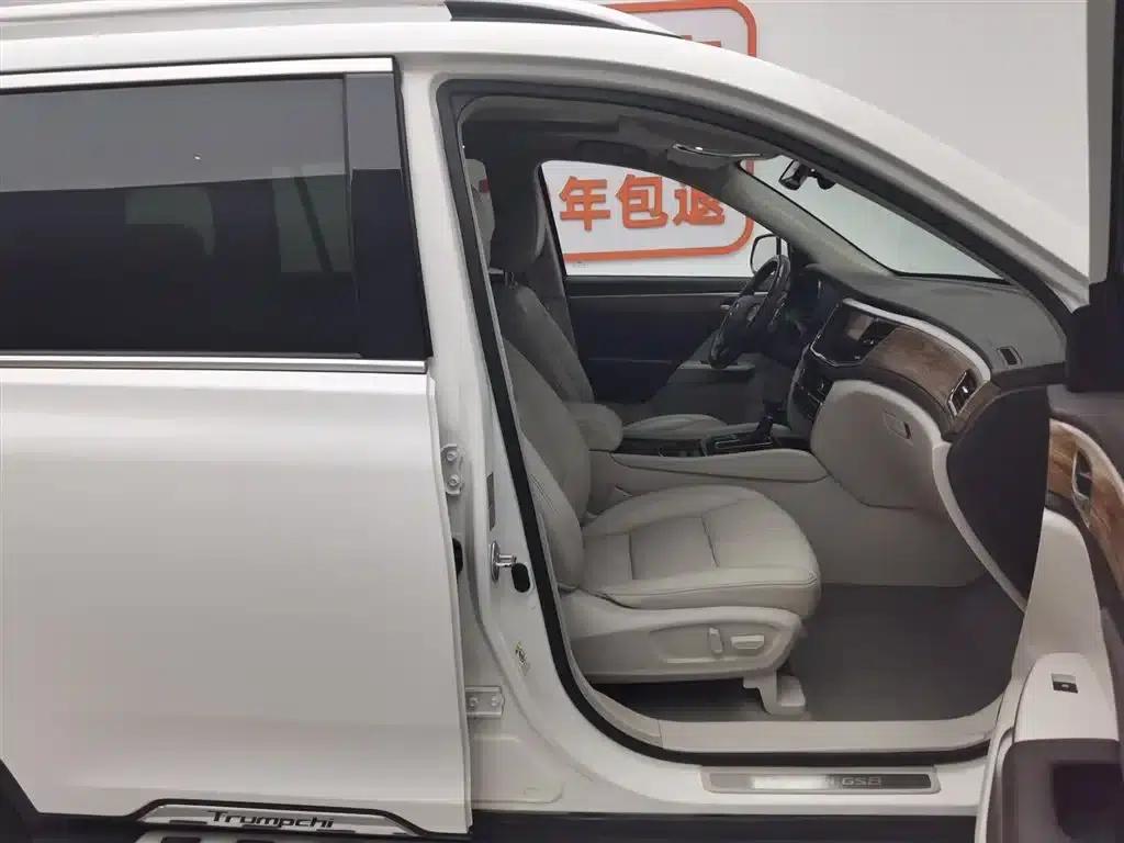 Trumpchi GS8 2017 320T 2WD Luxury Intelligent Connected Edition (7-seater) — миниатюра 23