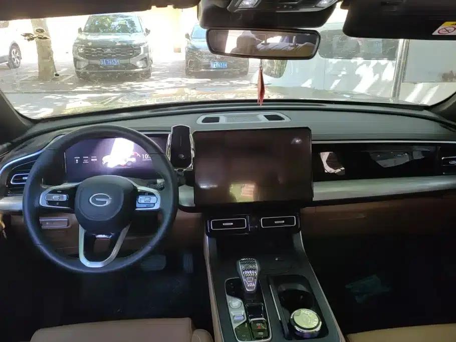 Trumpchi GS8 2025 Navigator Series 2.0TGDI 2WD Luxury 5-Seater — миниатюра 12
