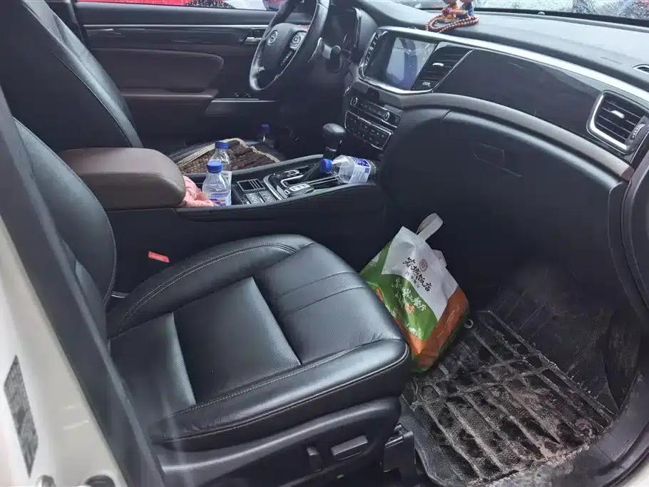 Trumpchi GS8 2017 320T 2WD Luxury Intelligent Connected Edition (7-seater) — миниатюра 8
