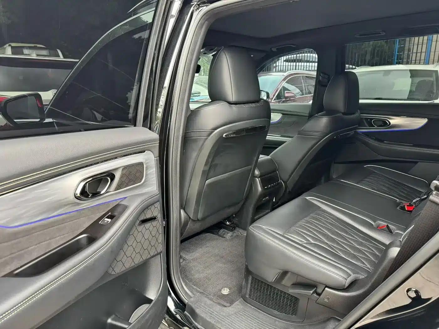 Trumpchi GS8 2022 Hybrid Series 2.0TM 2WD Premium Edition (7-seater) — миниатюра 7