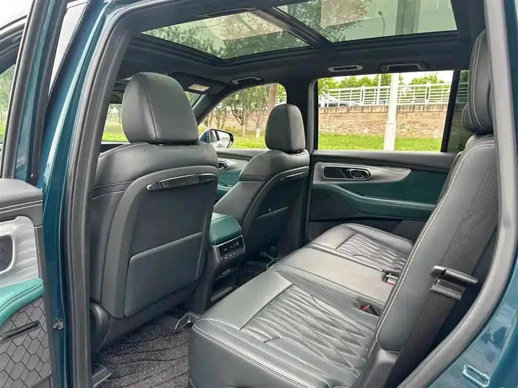 Trumpchi GS8 2022 Hybrid Series 2.0TM 2WD Premium Edition (7-seater) — миниатюра 6