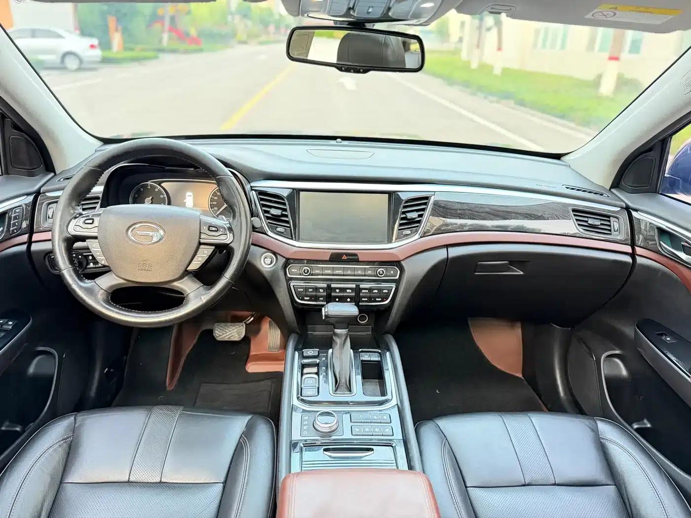 Trumpchi GS8 2017 320T 4WD Luxury Intelligent Connected Edition (7-seater) — миниатюра 9