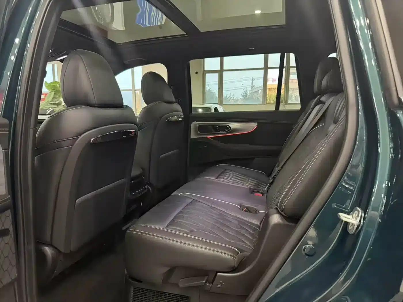 Trumpchi GS8 2022 Navigator Series 2.0TGDI 2WD Premium Edition (7-seater) — миниатюра 6