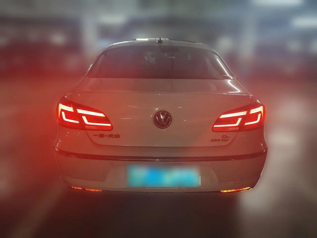 Volkswagen FAW-Volkswagen CC 2016 1.8TSI Luxury Model — миниатюра 5