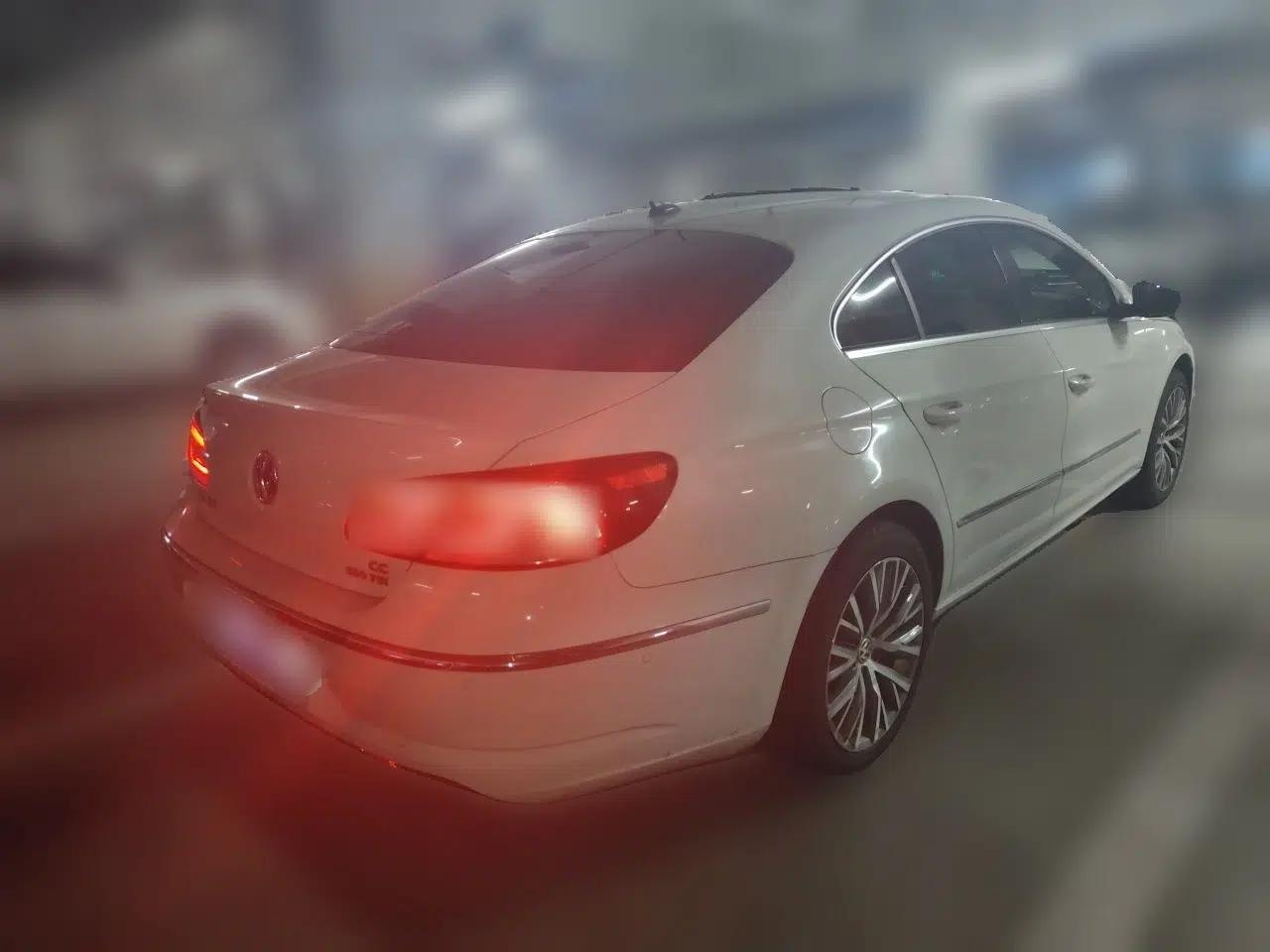 Volkswagen FAW-Volkswagen CC 2016 1.8TSI Luxury Model — миниатюра 6