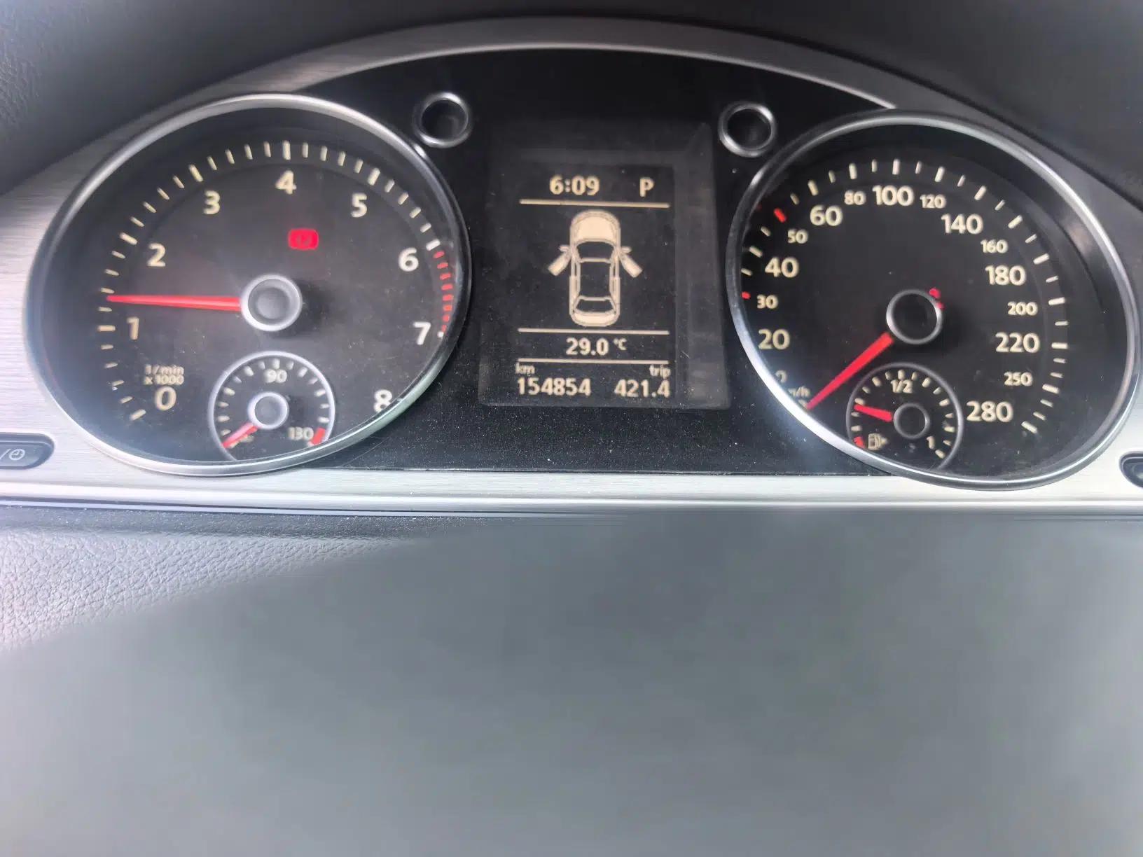 Volkswagen FAW-Volkswagen CC 2013 1.8TSI Prestige Model — миниатюра 12