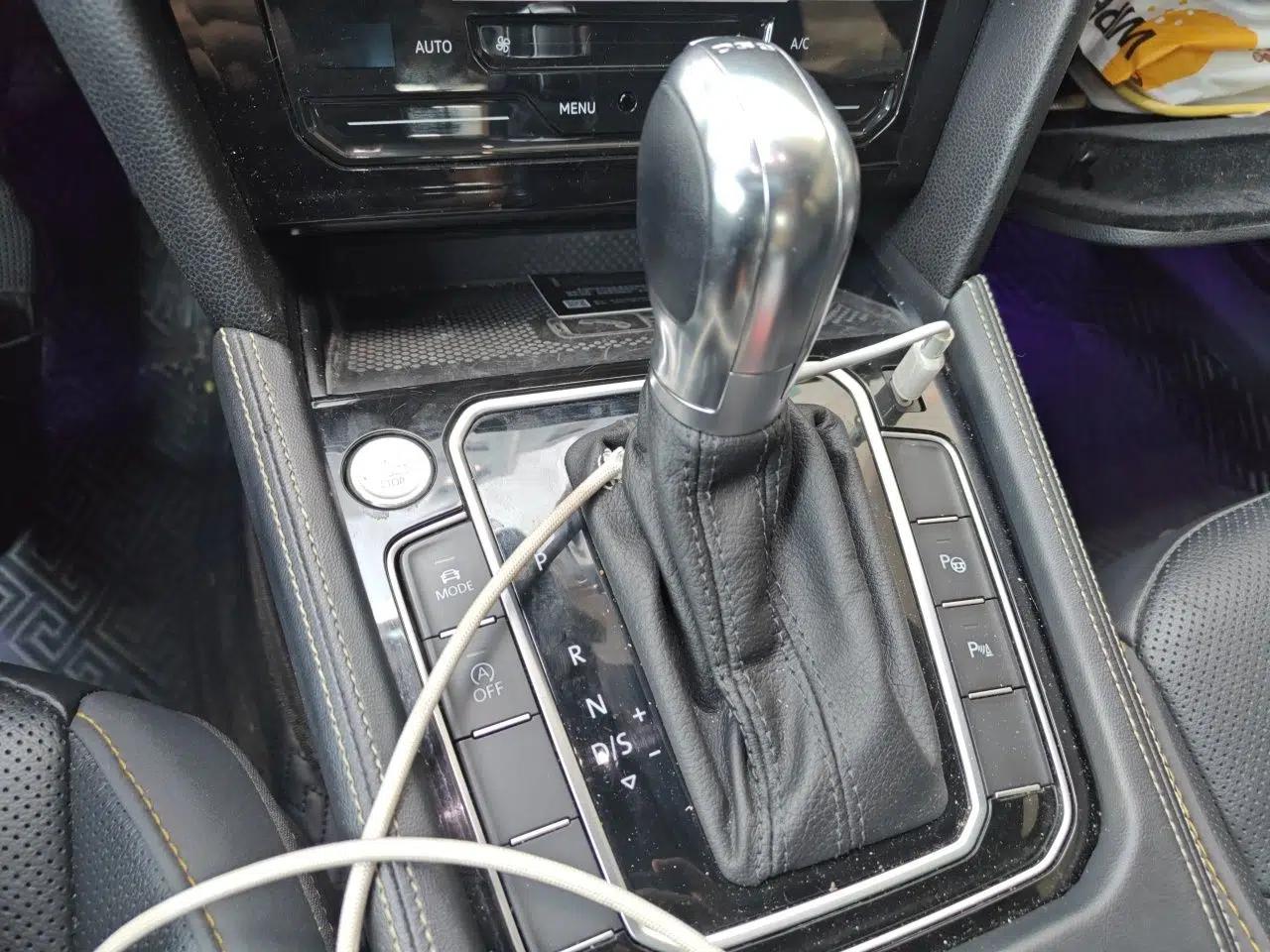 Volkswagen FAW-Volkswagen CC 2023 380TSI Striking Edition — миниатюра 14