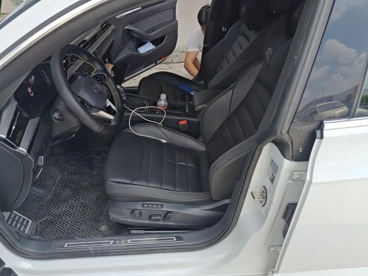 Volkswagen FAW-Volkswagen CC 2023 380TSI Striking Edition — миниатюра 15