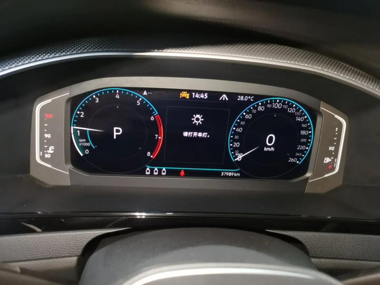 Volkswagen FAW-Volkswagen CC 2021 380TSI Striking Edition — миниатюра 14