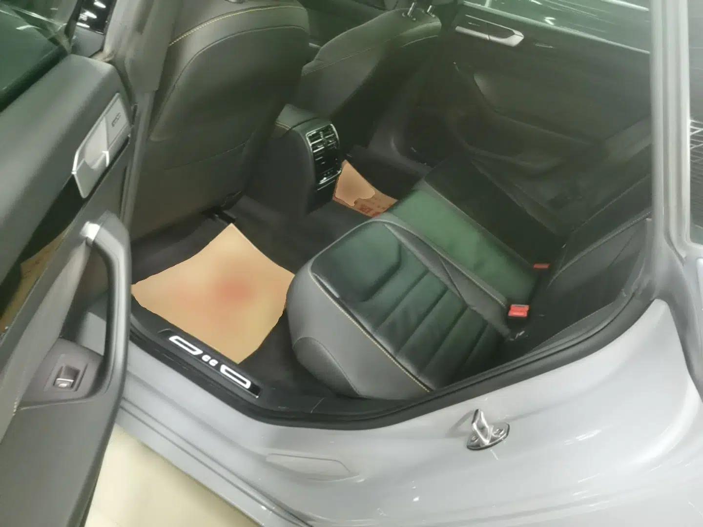 Volkswagen FAW-Volkswagen CC 2021 380TSI Striking Edition — миниатюра 20