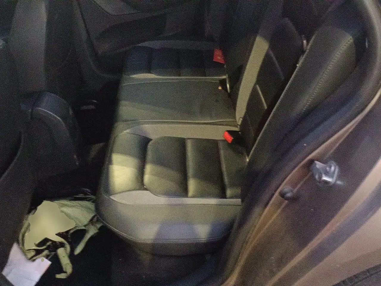Volkswagen Bora 2015 Value Edition 1.6L Automatic Comfort Version — миниатюра 17