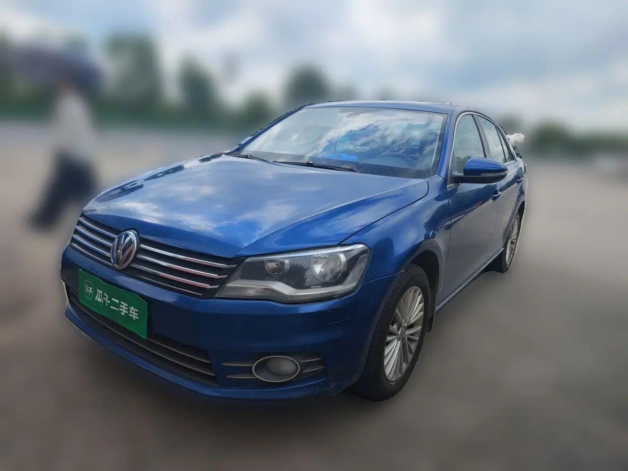 Volkswagen Bora 2013 1.4T Automatic Luxury Model — миниатюра 1
