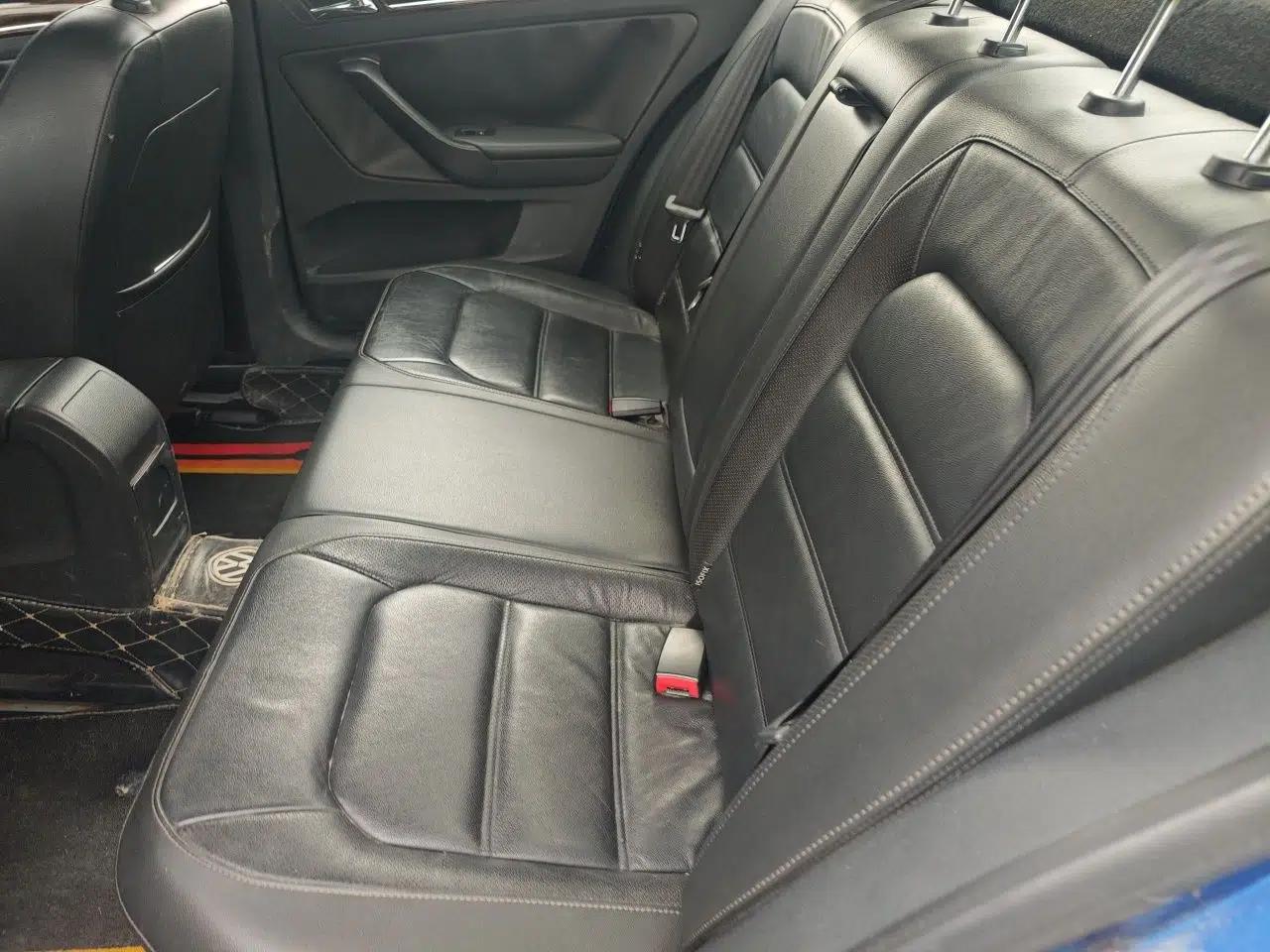 Volkswagen Bora 2013 1.4T Automatic Luxury Model — миниатюра 17