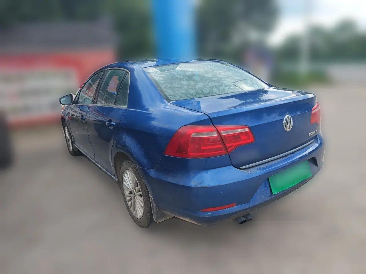 Volkswagen Bora 2013 1.4T Automatic Luxury Model — миниатюра 4