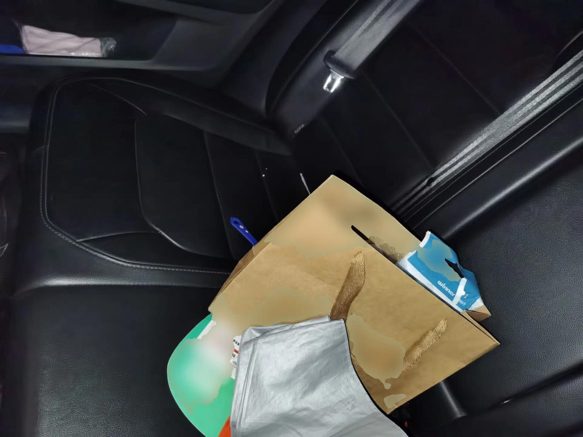 Volkswagen Bora 2014 1.6L Automatic Comfort Model — миниатюра 17