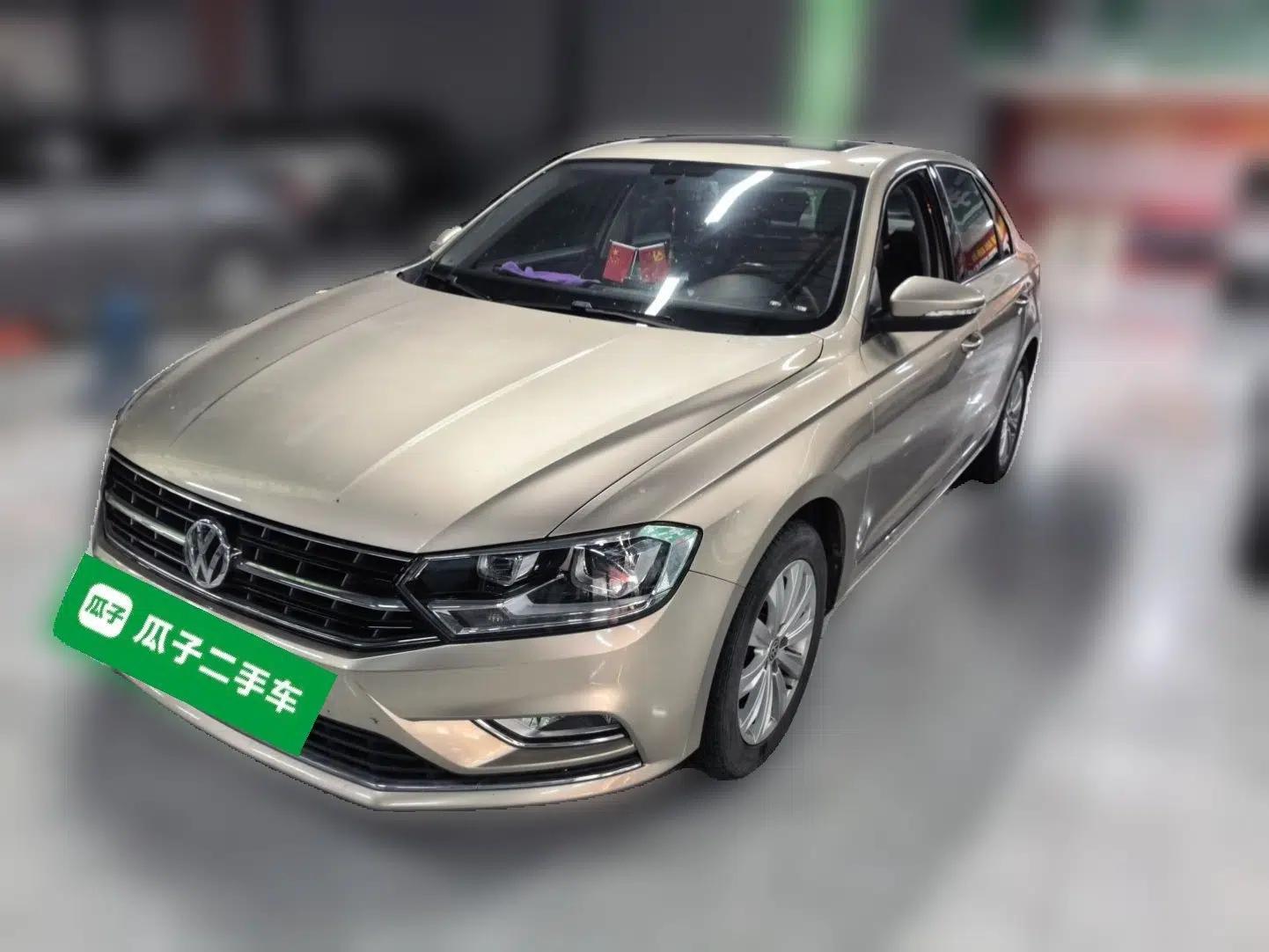 Volkswagen Bora 2018 1.5L Automatic Comfort Model — миниатюра 1