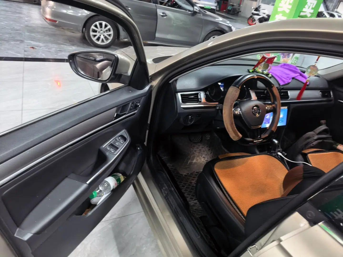 Volkswagen Bora 2018 1.5L Automatic Comfort Model — миниатюра 16