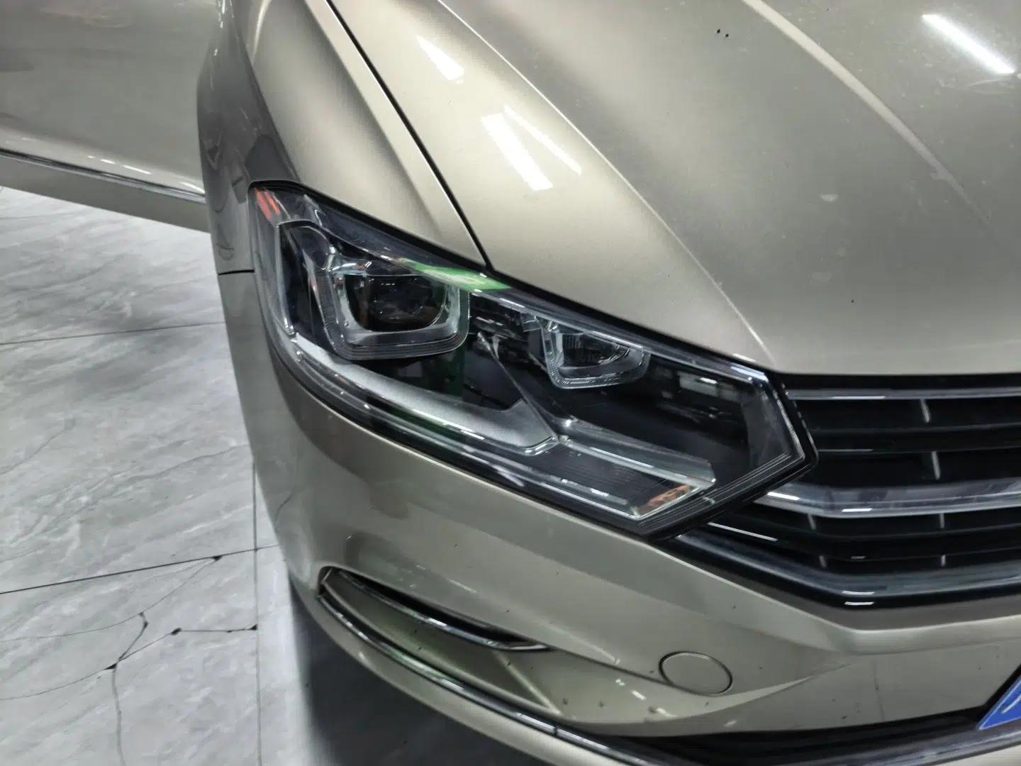 Volkswagen Bora 2018 1.5L Automatic Comfort Model — миниатюра 7