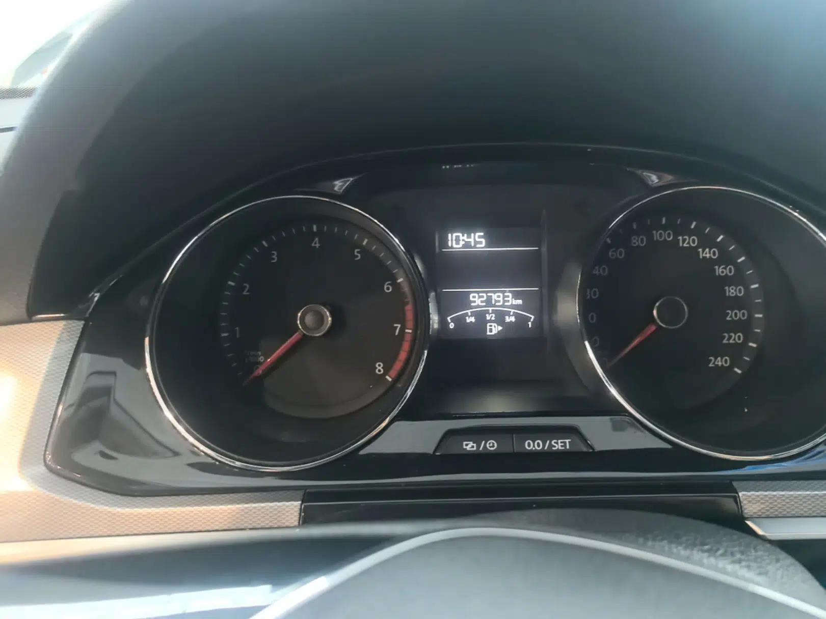 Volkswagen Bora 2017 1.6L Automatic Comfort Model — миниатюра 14
