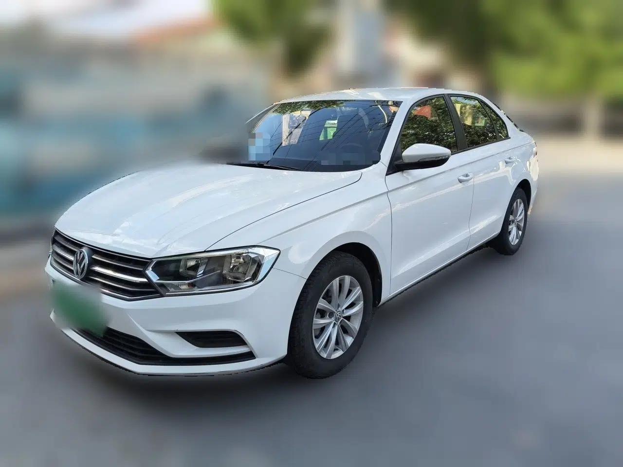 Volkswagen Bora 2017 1.6L Manual Fashion Model — миниатюра 1