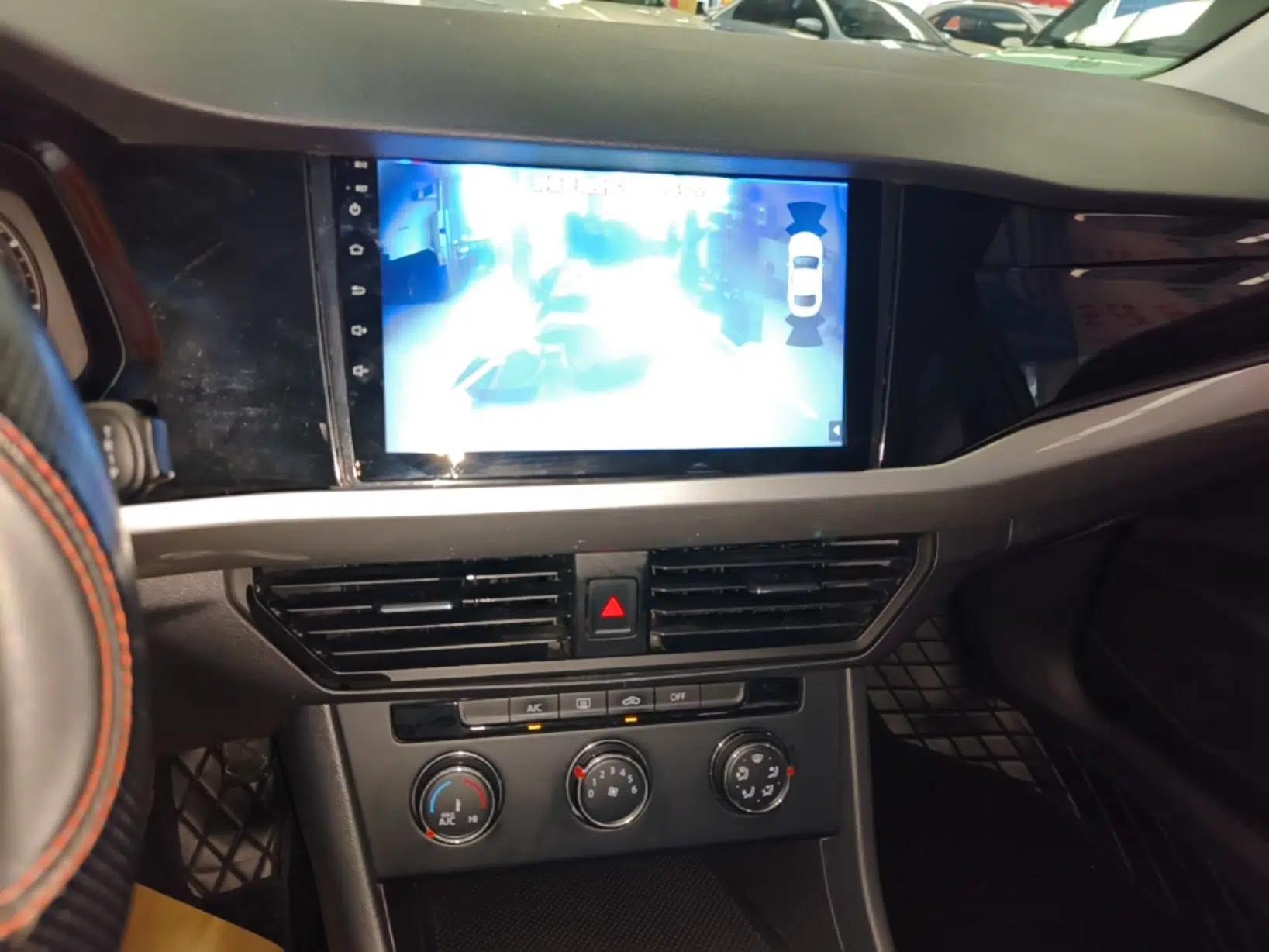 Volkswagen Bora 2019 Revised Version 1.5L Automatic Fashionable Style China VI — миниатюра 15