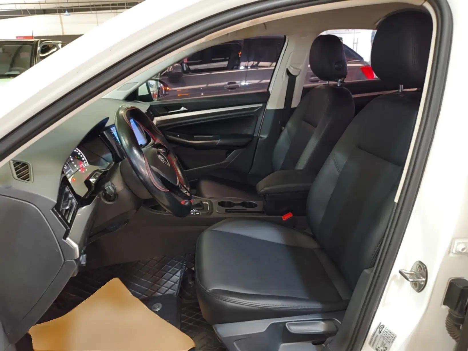 Volkswagen Bora 2019 Revised Version 1.5L Automatic Fashionable Style China VI — миниатюра 17