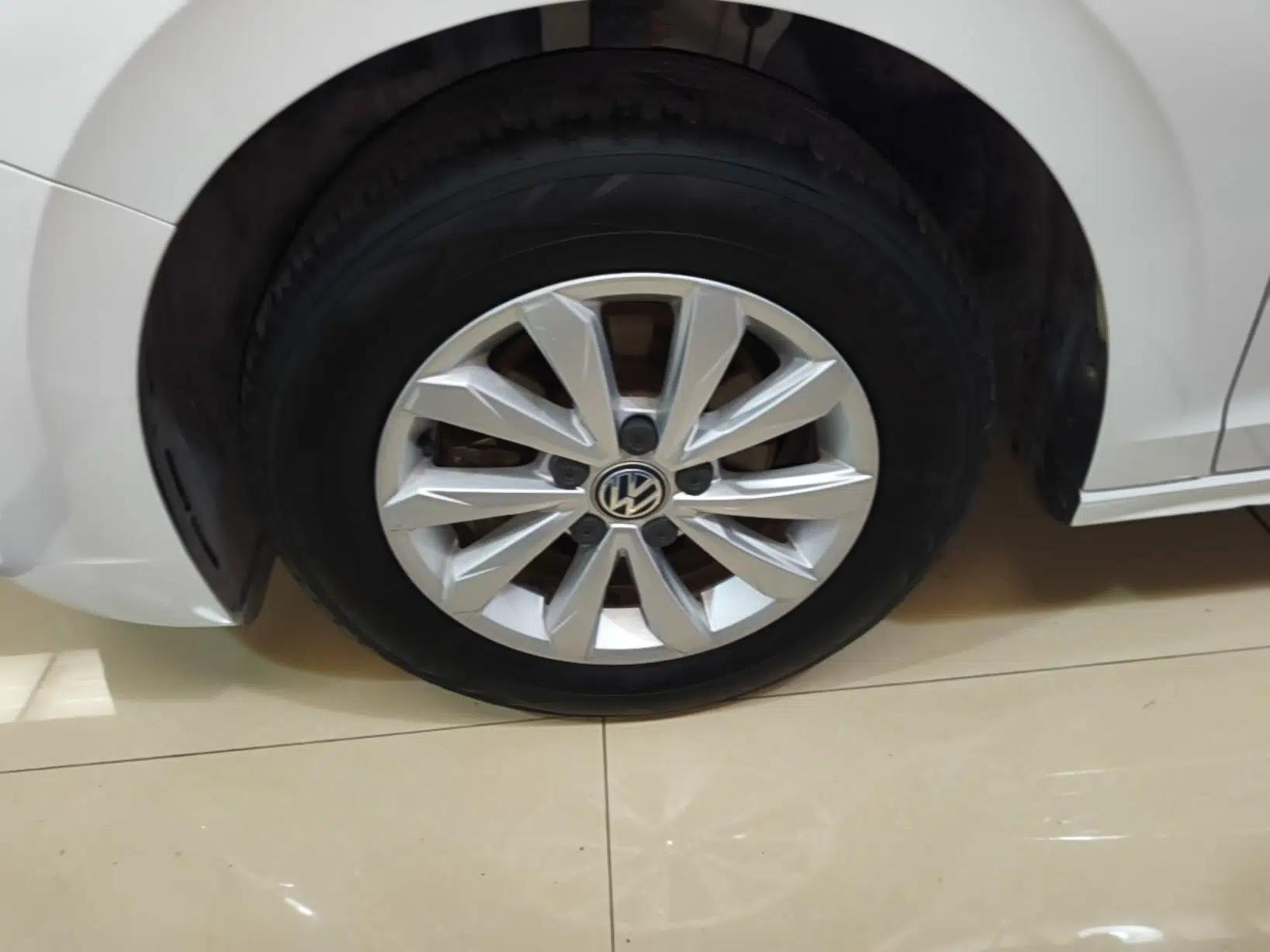 Volkswagen Bora 2019 Revised Version 1.5L Automatic Fashionable Style China VI — миниатюра 10