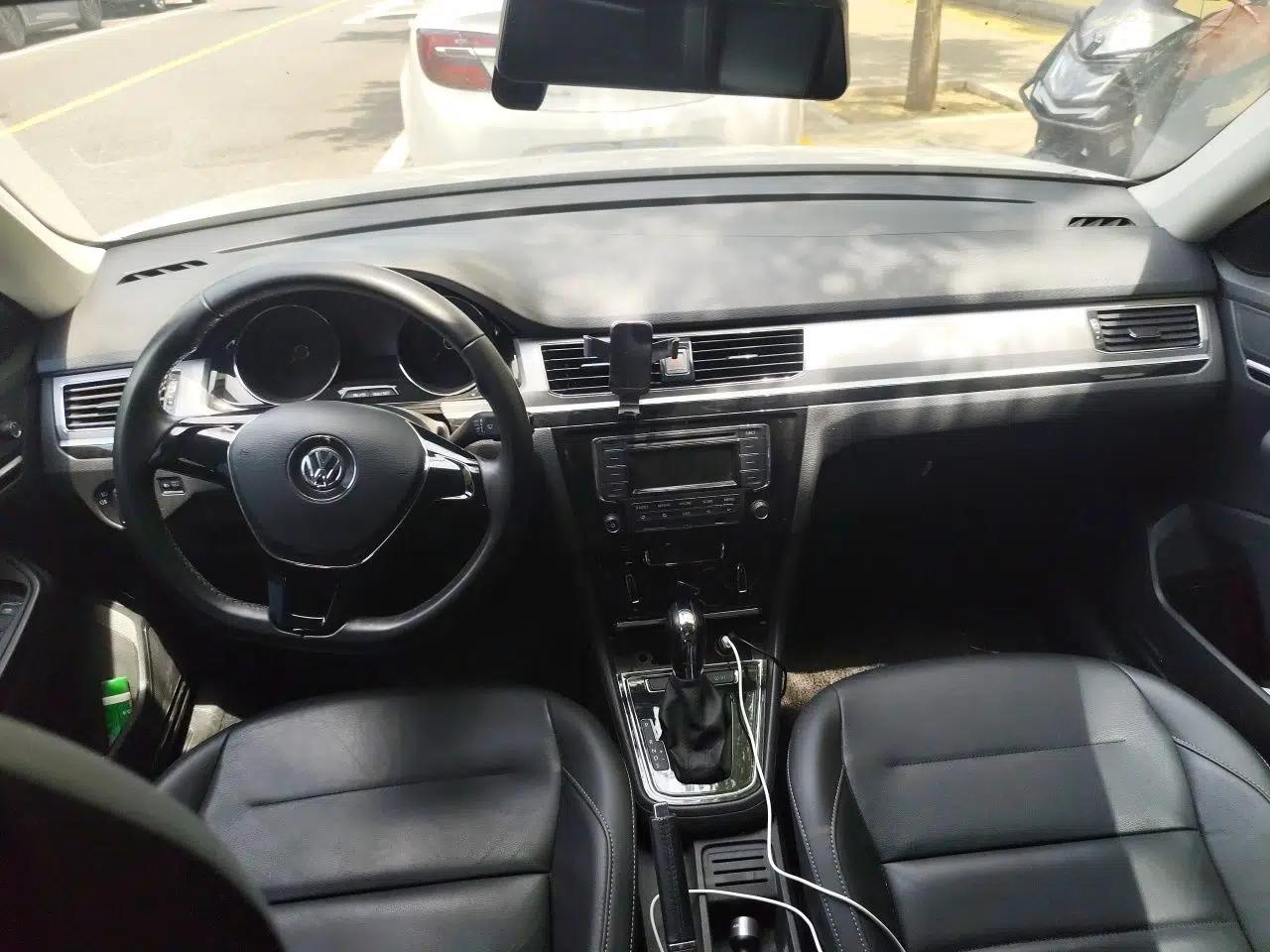 Volkswagen Bora 2016 1.6L Automatic Comfort Model — миниатюра 9