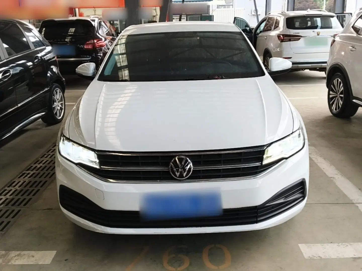 Volkswagen Bora 2021 1.5L Automatic Fashionable Smart Connectivity Version — миниатюра 2