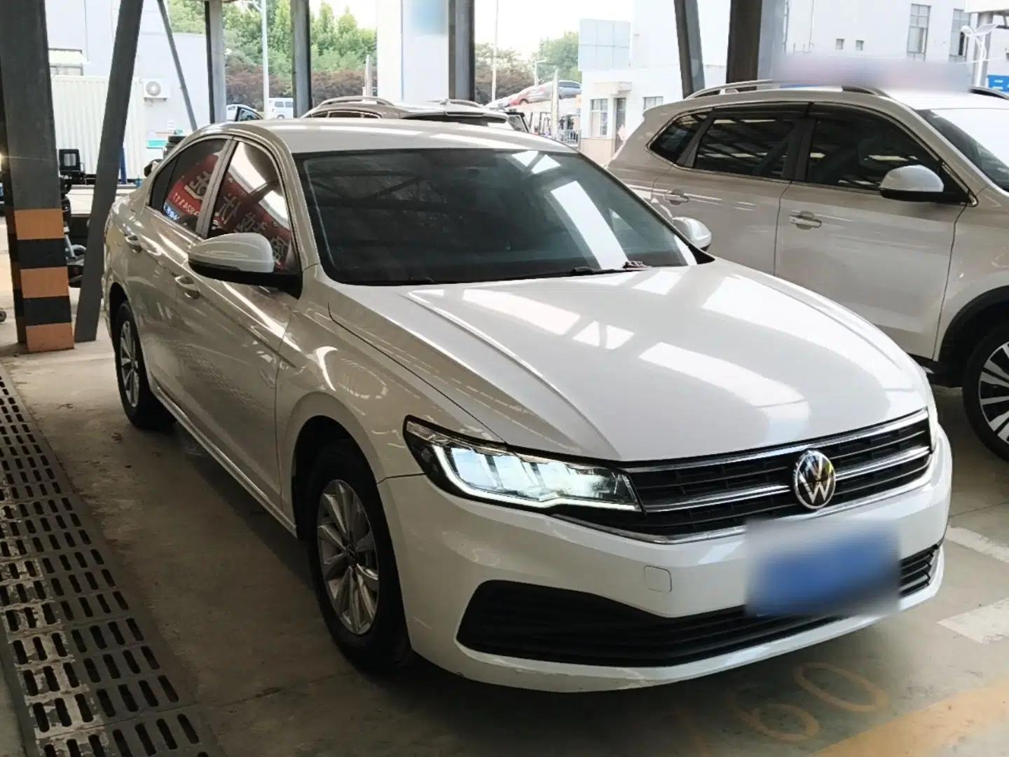 Volkswagen Bora 2021 1.5L Automatic Fashionable Smart Connectivity Version — миниатюра 3