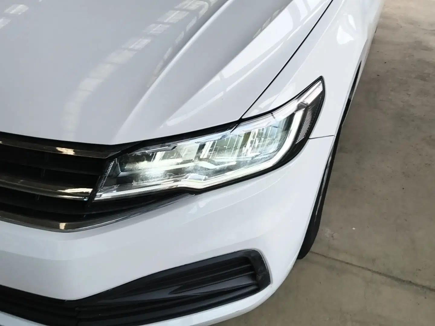Volkswagen Bora 2021 1.5L Automatic Fashionable Smart Connectivity Version — миниатюра 8