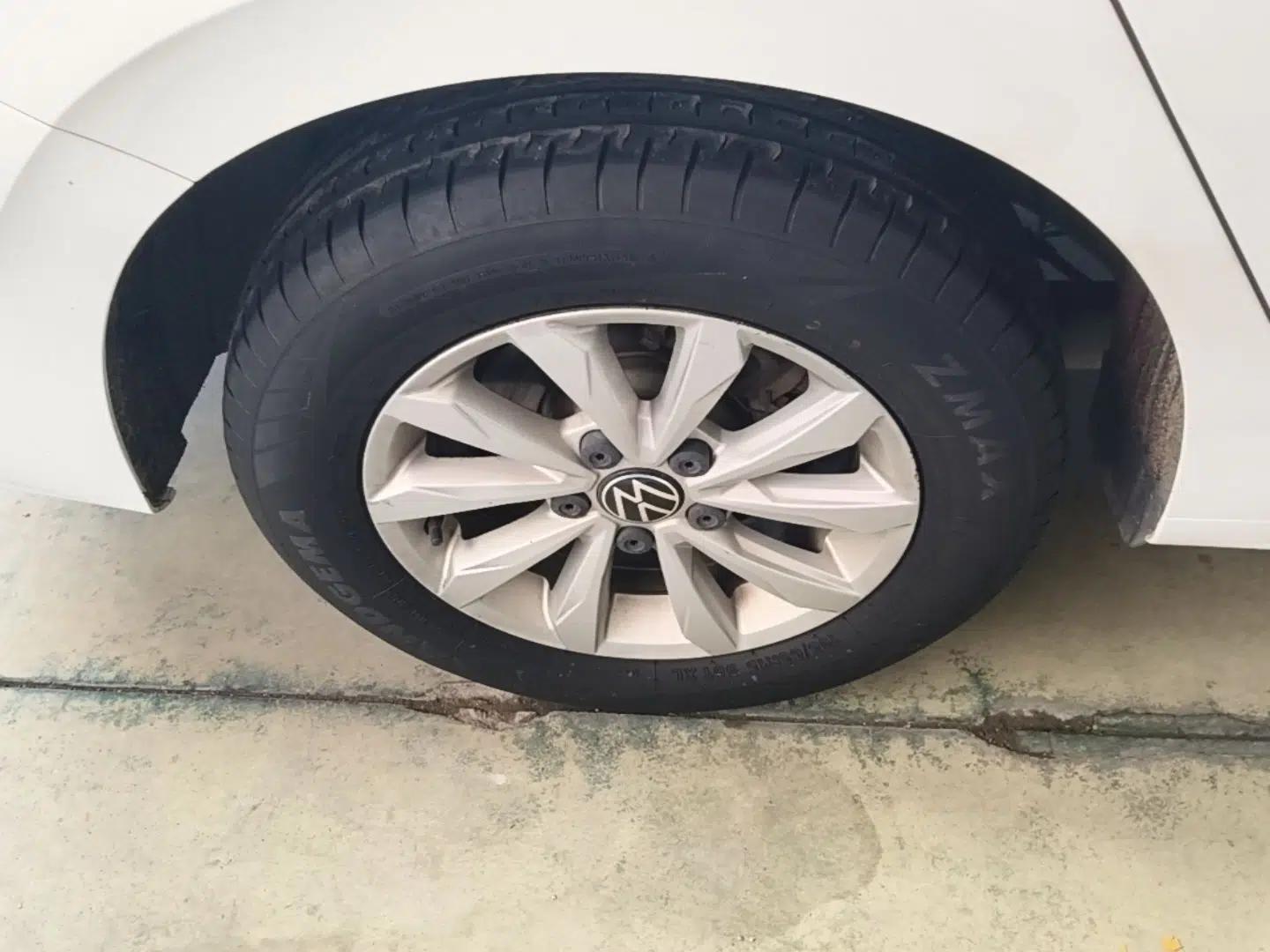 Volkswagen Bora 2021 1.5L Automatic Fashionable Smart Connectivity Version — миниатюра 11