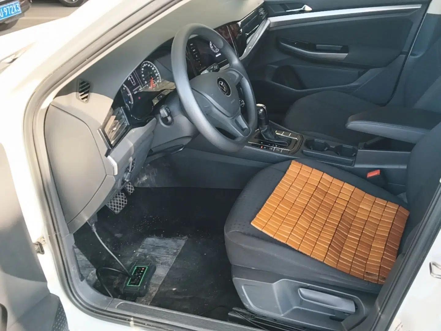 Volkswagen Bora 2021 1.5L Automatic Fashionable Smart Connectivity Version — миниатюра 17