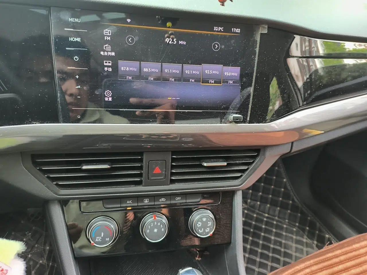 Volkswagen Bora 2021 1.5L Automatic Comfort Smart Connect Edition — миниатюра 13