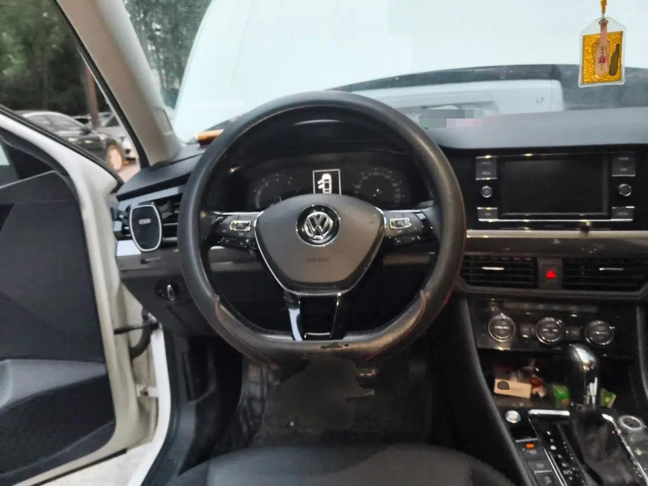 Volkswagen Bora 2019 Revised Version 1.5L Automatic Elite Edition China VI Standard — миниатюра 10