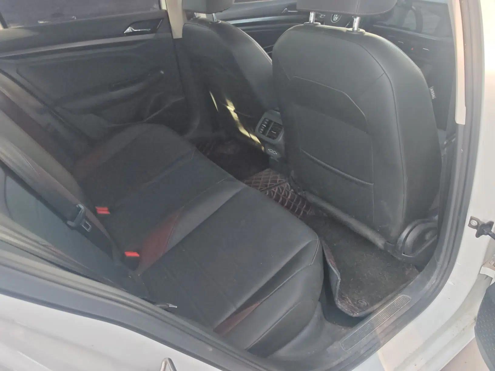 Volkswagen Bora 2020 1.5L Automatic Elite Version — миниатюра 10