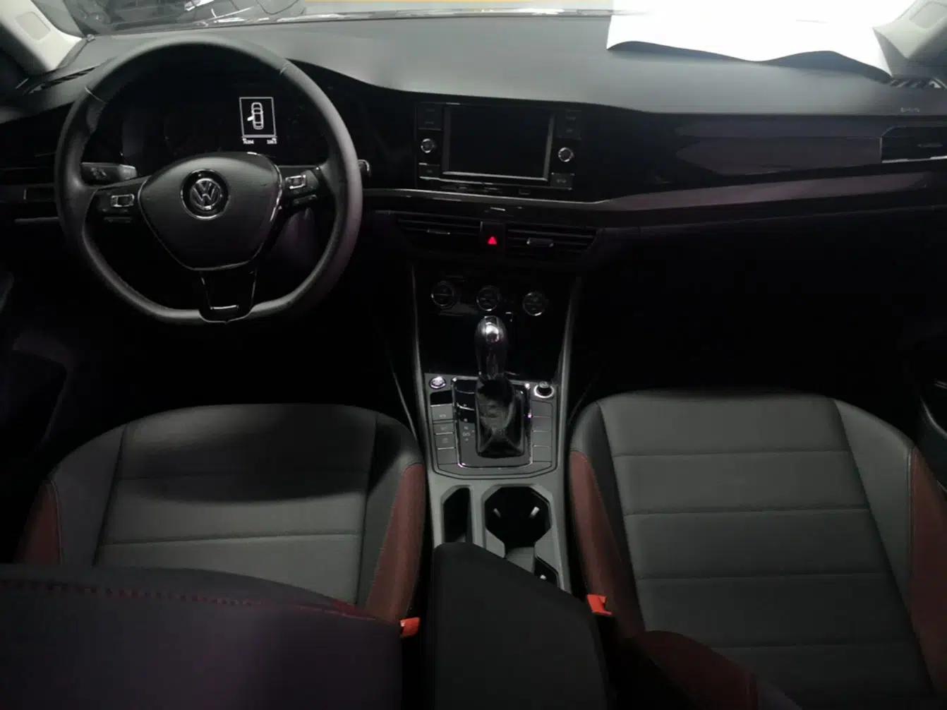 Volkswagen Bora 2019 1.5L Automatic Elite Version — миниатюра 12