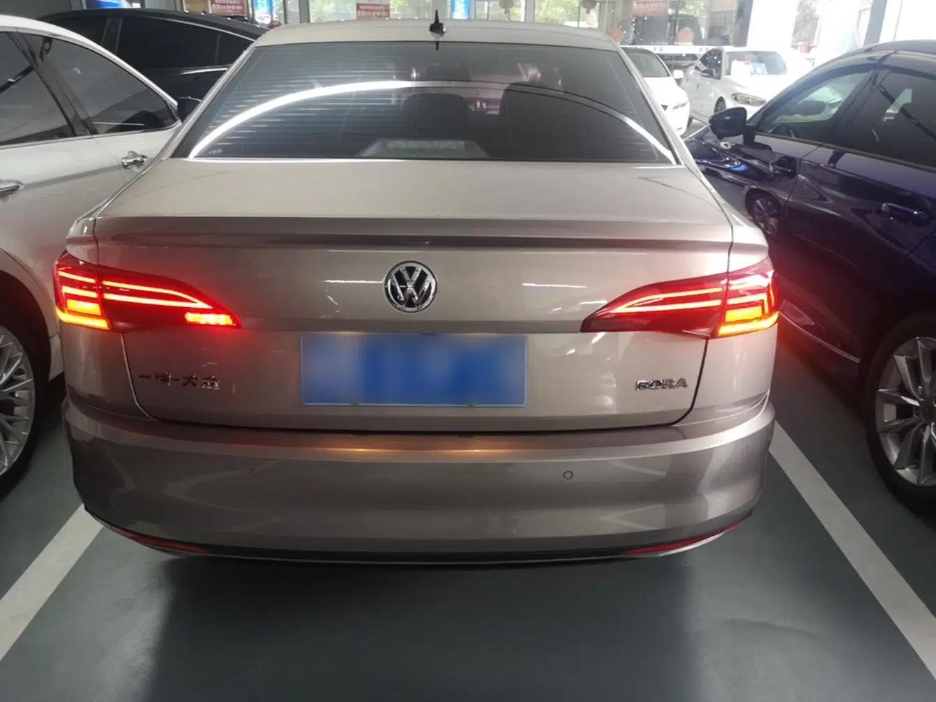 Volkswagen Bora 2019 1.5L Automatic Elite Version — миниатюра 5