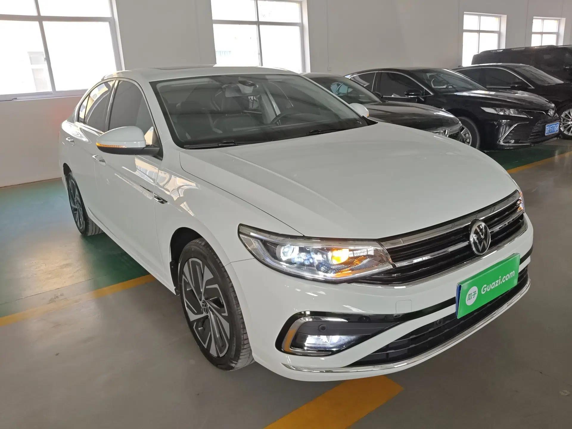 Volkswagen Bora 2023 300TSI DSG Prestige Edition — миниатюра 12