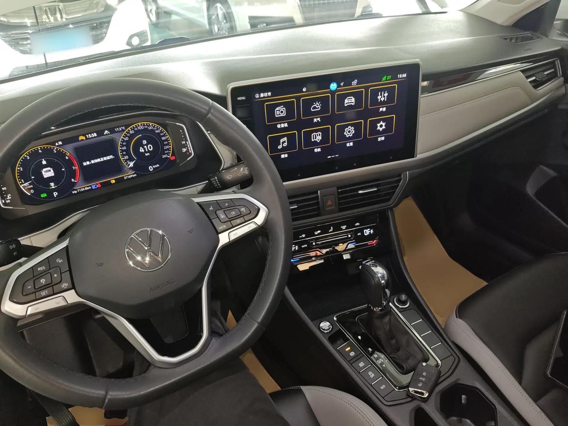 Volkswagen Bora 2023 300TSI DSG Prestige Edition — миниатюра 17
