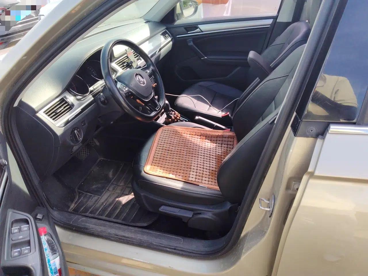 Volkswagen Bora 2018 1.5L Automatic Comfort Model — миниатюра 15