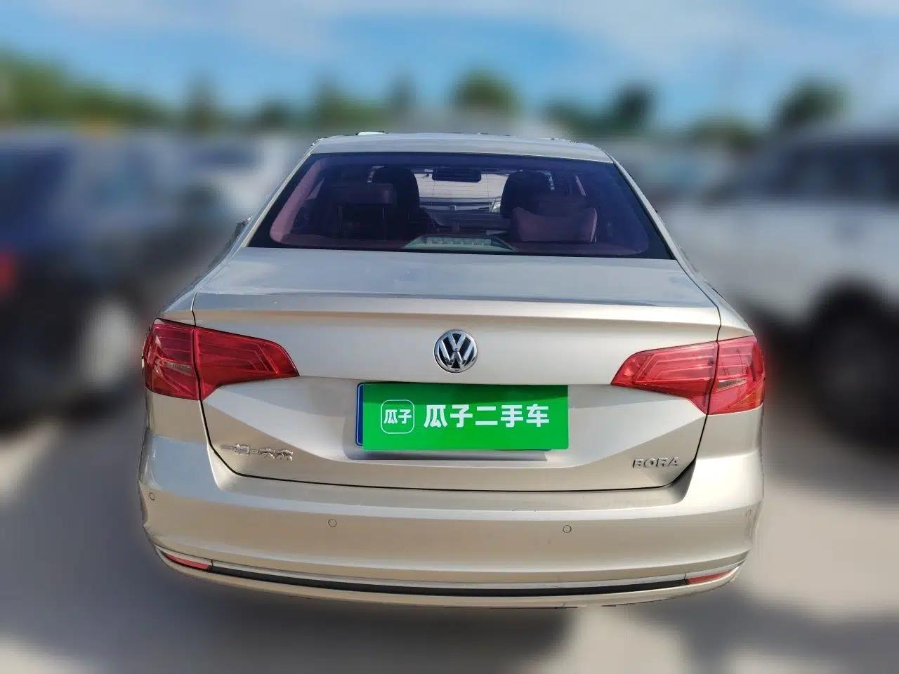 Volkswagen Bora 2018 1.5L Automatic Comfort Model — миниатюра 5
